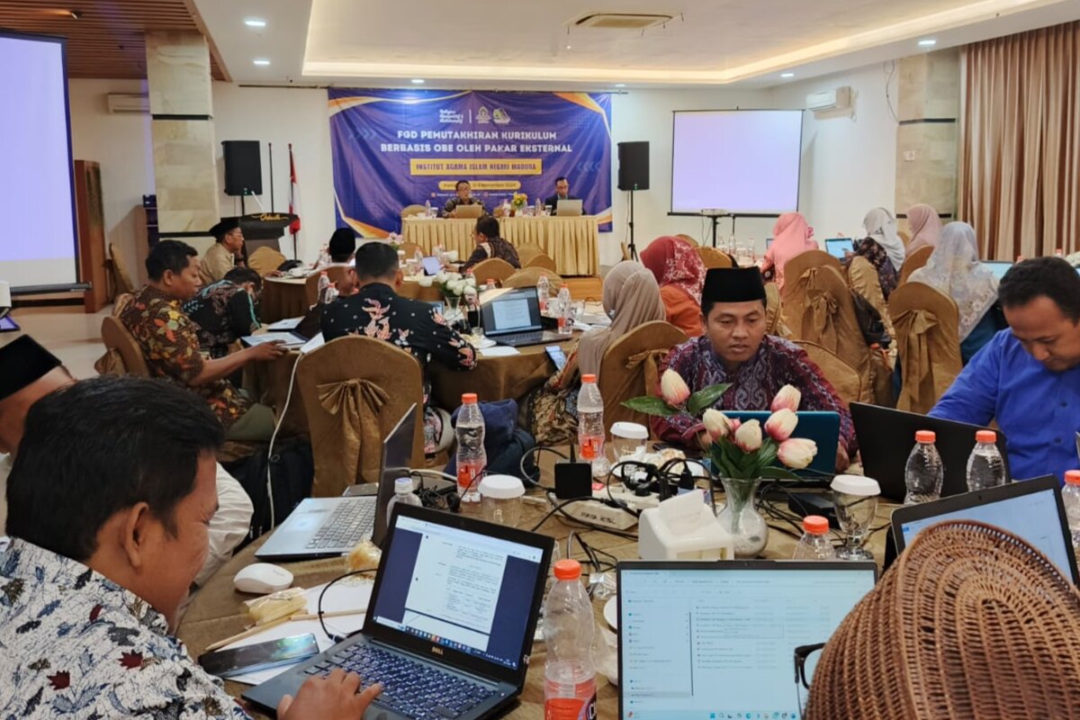Pertemuan FGD Pemutakhiran Kurikulum Program Studi Berbasis OBE untuk Meningkatkan Kualitas Pendidikan di IAIN Madura
